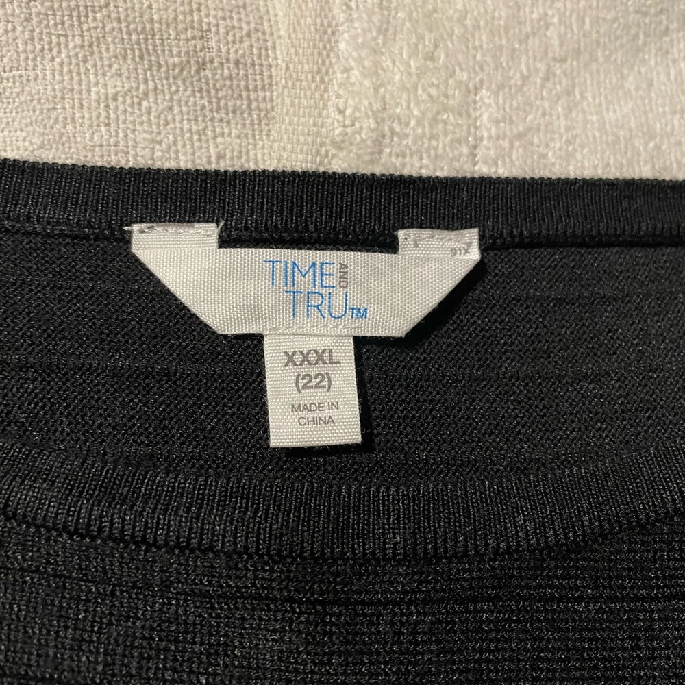 Time and tru black long sleeve shirt